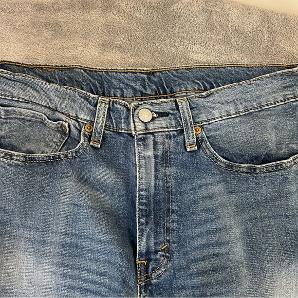 Levi’s Men 514 Jeans Medium Wash Boot Cut 34x30 - Picture 2 of 8